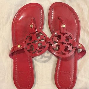 Tory Burch patent Miller sandals in Fuchsia
